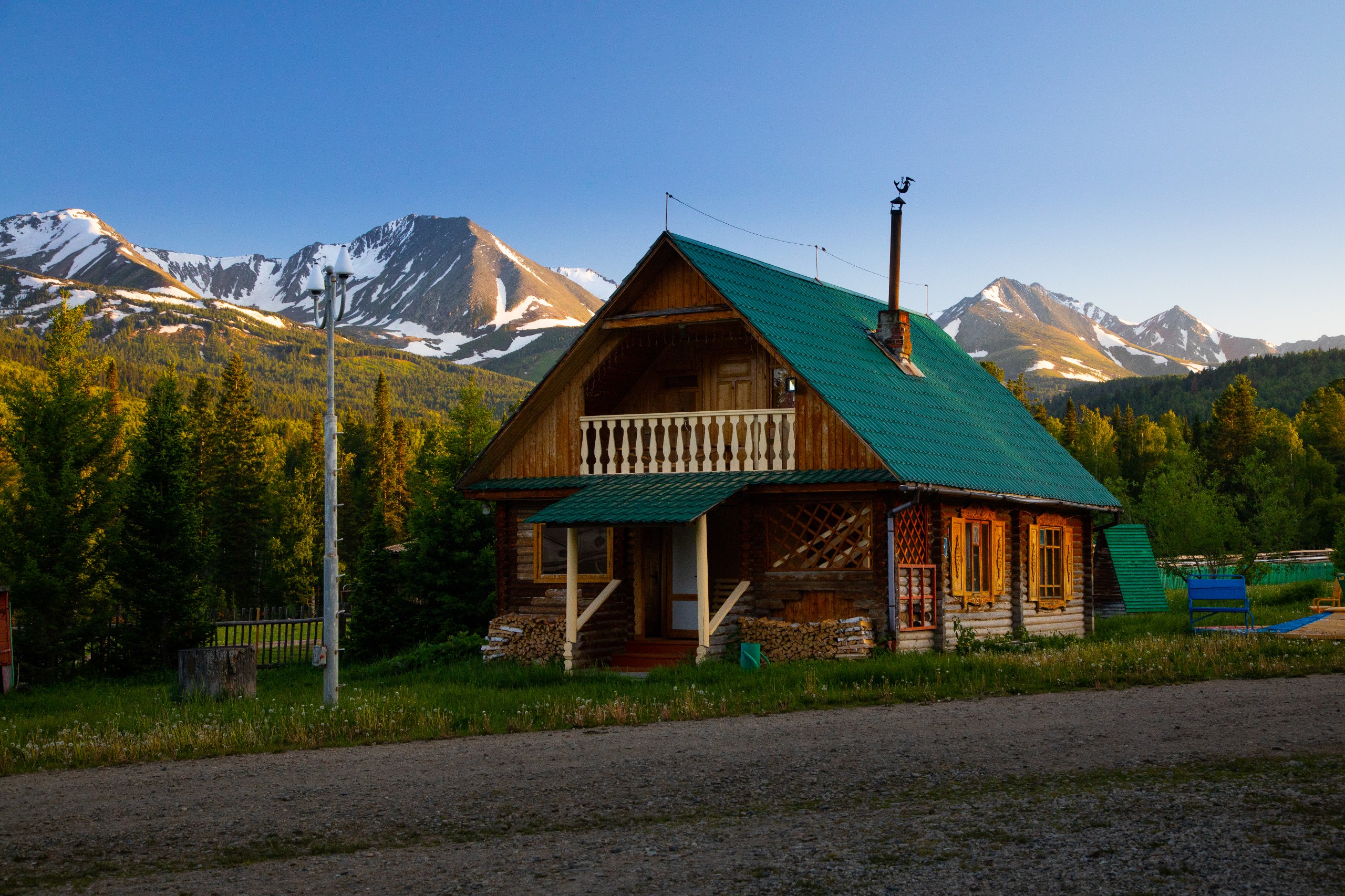 Деревенский дом №12 — фасад