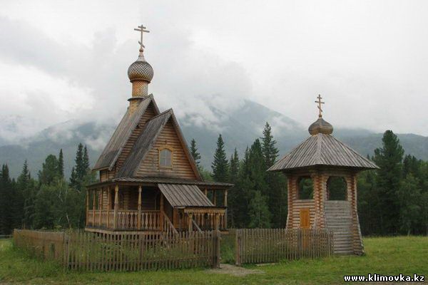 Крестный ход в Климовку — деревянная церковь